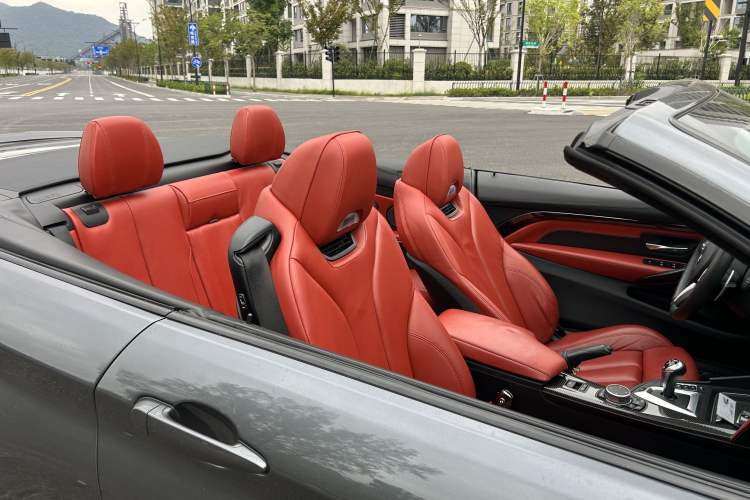 Used BMW M4 2014 M4 Convertible Coupé Exterior 13