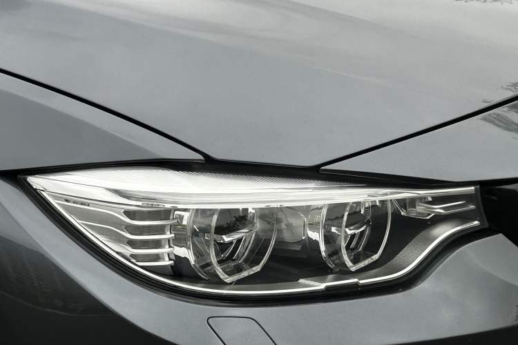 Used BMW M4 2014 M4 Convertible Coupé Exterior 14