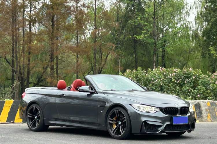 Used BMW M4 2014 M4 Convertible Coupé Exterior 3