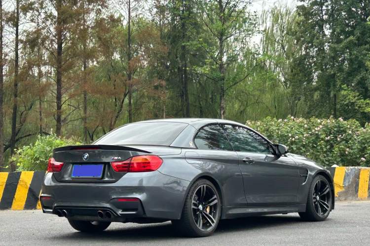 Used BMW M4 2014 M4 Convertible Coupé Exterior 9