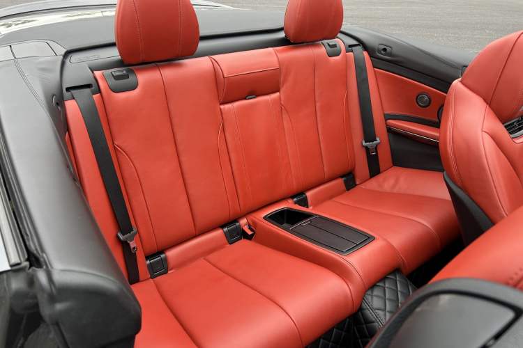 Used BMW M4 2014 M4 Convertible Coupé Interior 6