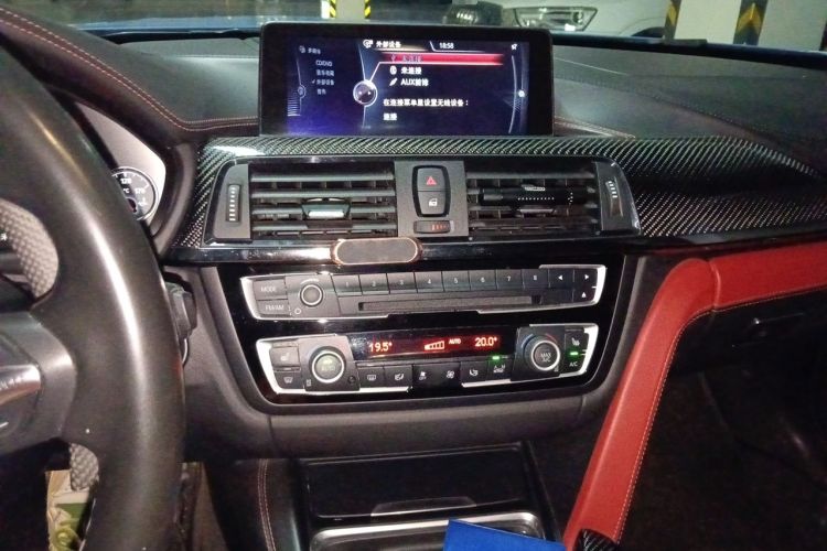 Used BMW M4 2014 M4 two-door coupe Audio And AC Panel