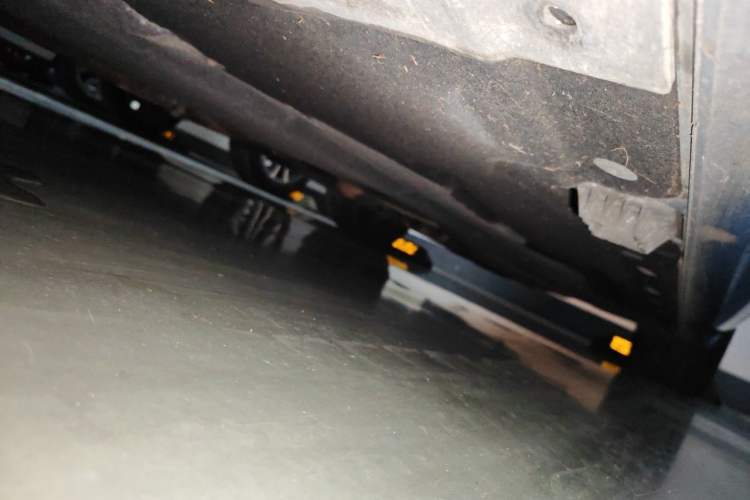 Used BMW M4 2014 M4 two-door coupe Chassis Front Left