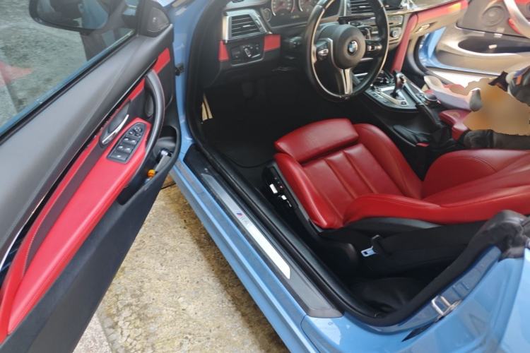 Used BMW M4 2014 M4 two-door coupe Driver Seat