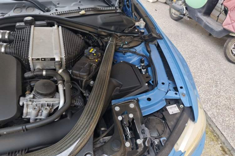 Used BMW M4 2014 M4 two-door coupe Engine Bay Left