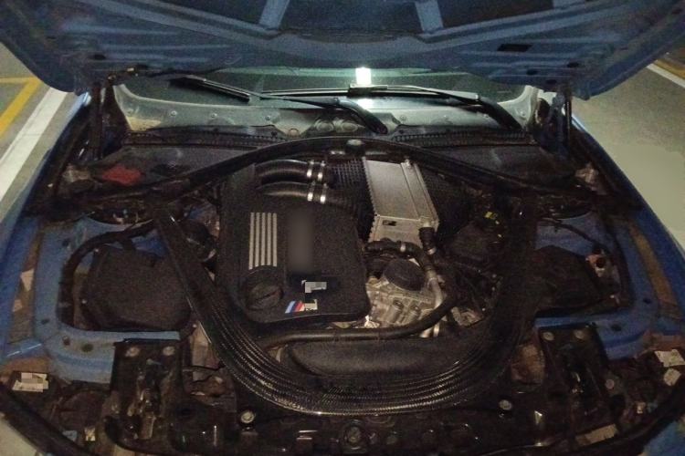 Used BMW M4 2014 M4 two-door coupe Engine Bay