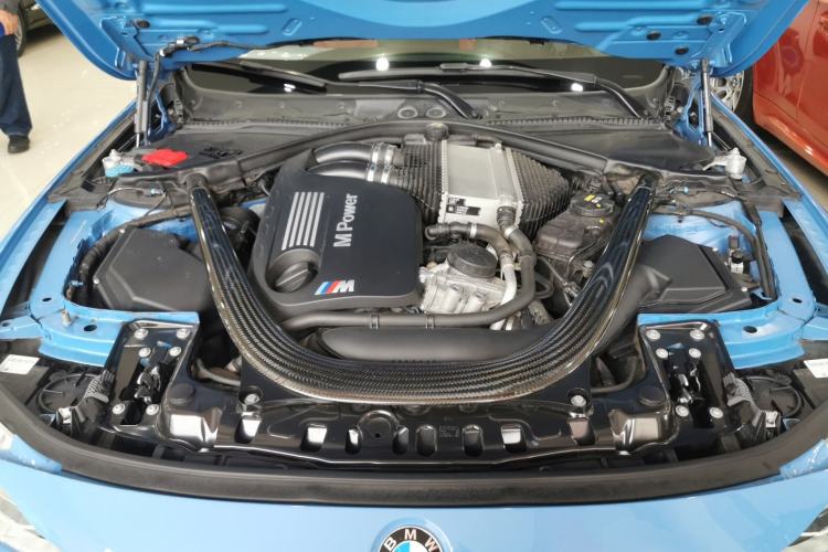 Used BMW M4 2014 M4 two-door coupe Engine Bay