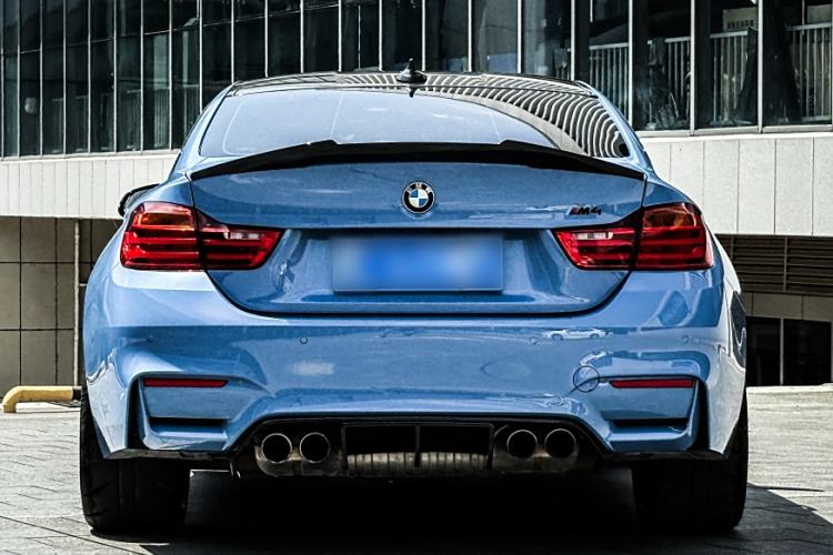 Used BMW M4 2014 M4 two-door coupe Exterior 1