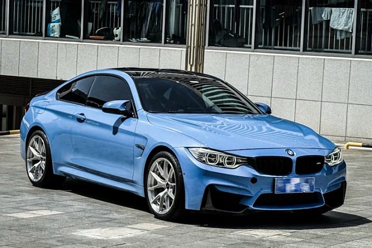 Used BMW M4 2014 M4 two-door coupe Exterior 6