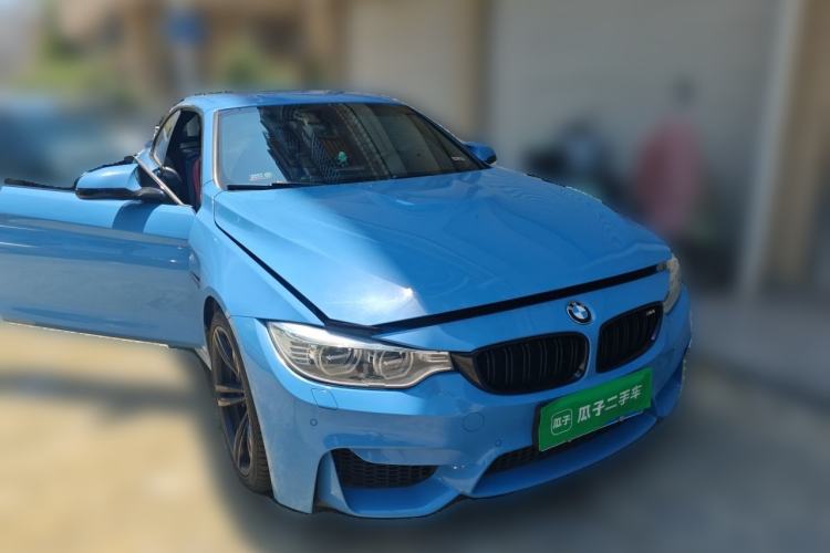 Used BMW M4 2014 M4 two-door coupe Front Right 45 Deg