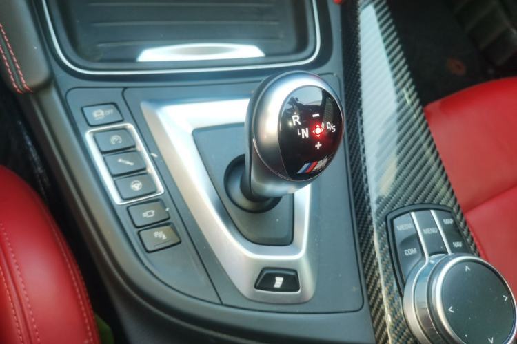 Used BMW M4 2014 M4 two-door coupe Gear Lever