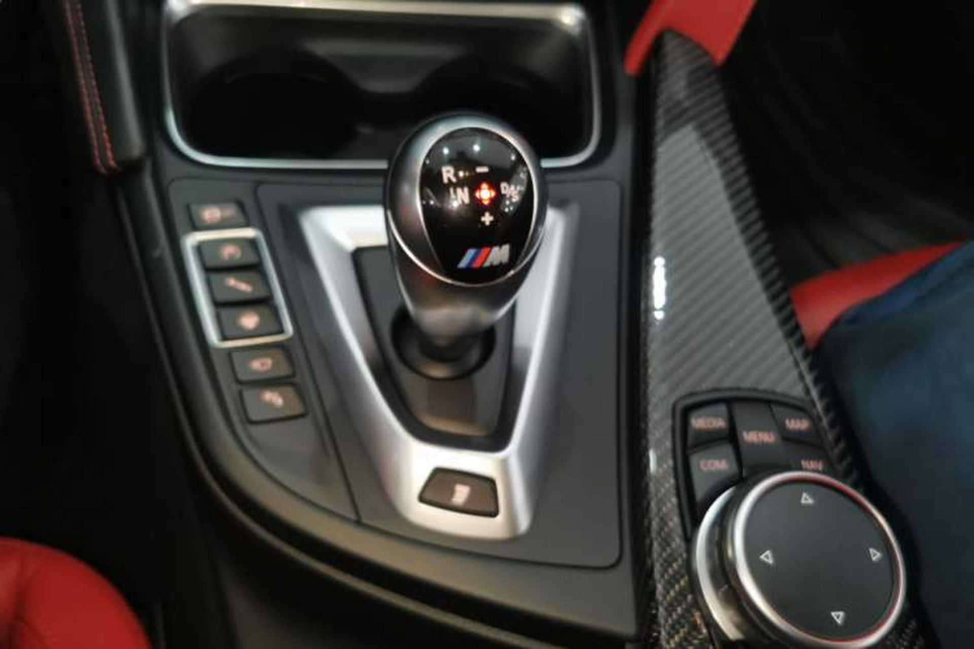 Used BMW M4 2014 M4 two-door coupe Gear Lever