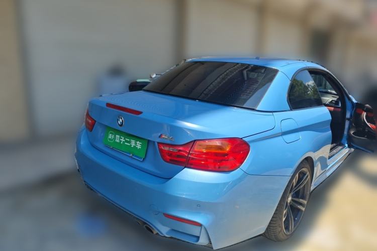 Used BMW M4 2014 M4 two-door coupe Rear Right 45 Deg