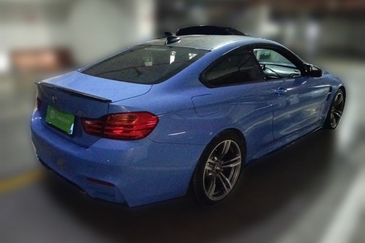 Used BMW M4 2014 M4 two-door coupe Rear Right 45 Deg