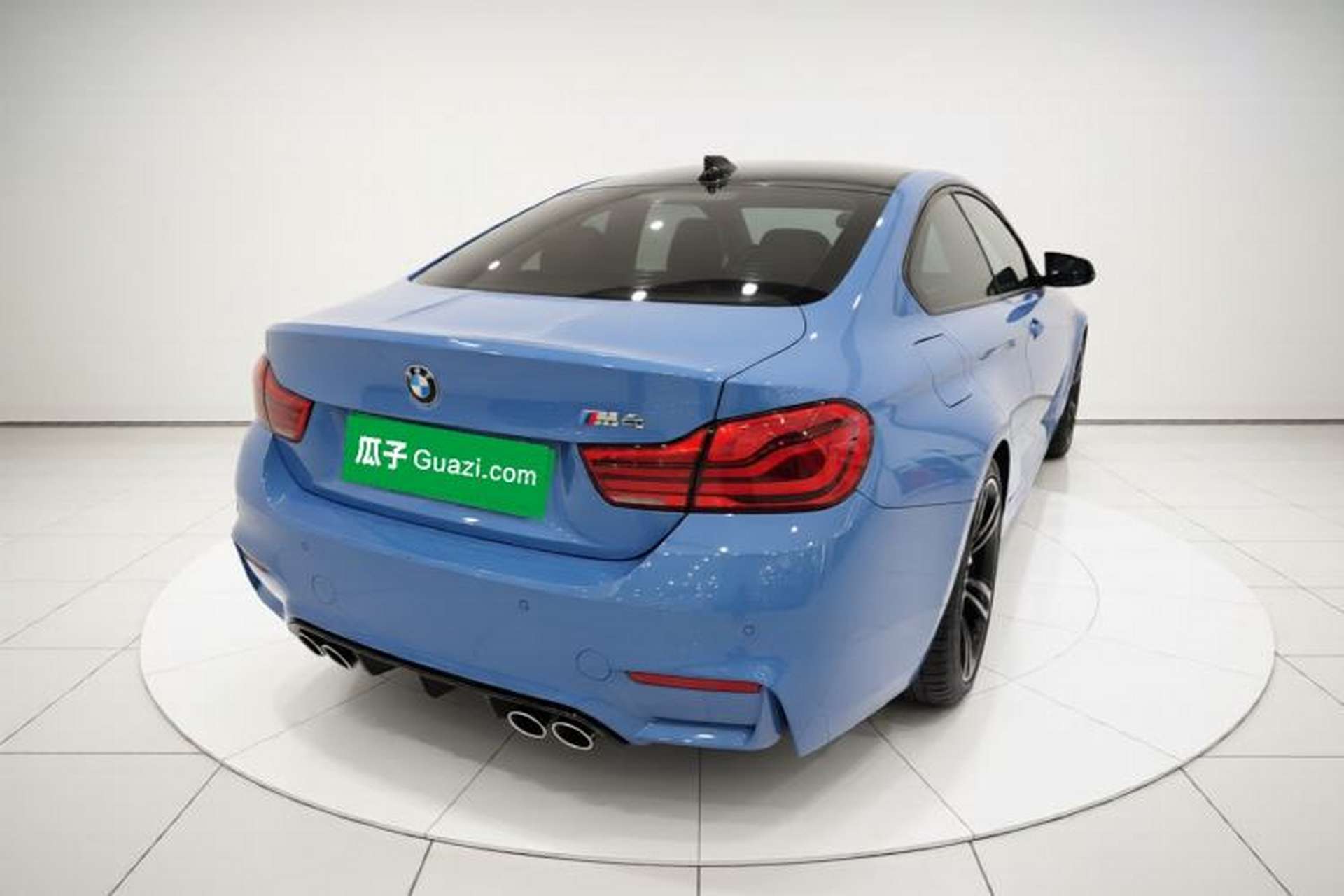 Used BMW M4 2014 M4 two-door coupe Rear Right 45 Deg