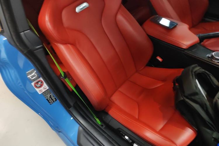 Used BMW M4 2014 M4 two-door coupe Right Front Seat