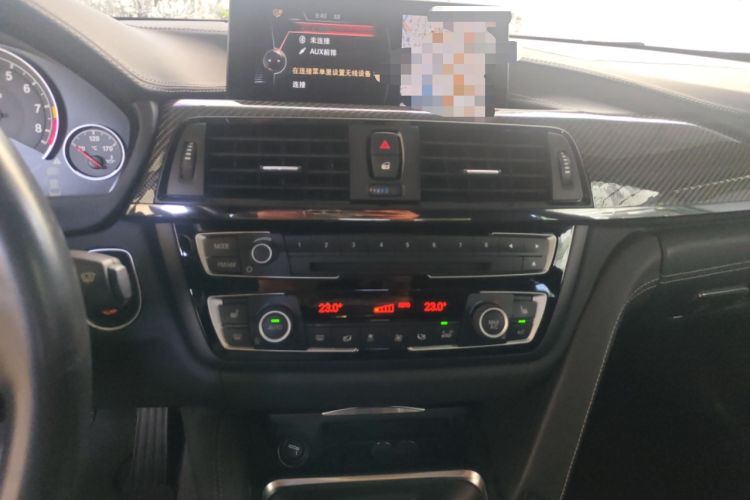 Used BMW M4 2014 M4 two-door coupe Audio And AC Panel