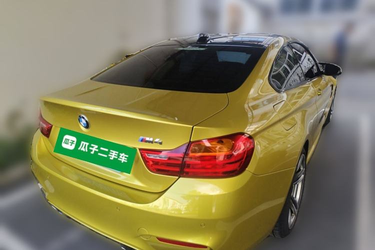 Used BMW M4 2014 M4 two-door coupe Rear Right 45 Deg