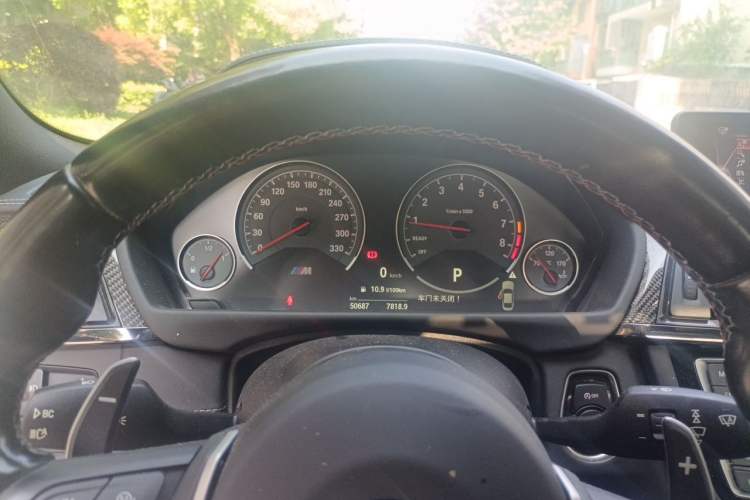 Used BMW M4 2014 M4 two-door coupe Instrument Cluster
