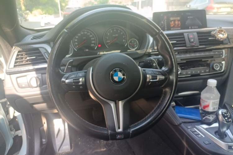 Used BMW M4 2014 M4 two-door coupe Steering Wheel