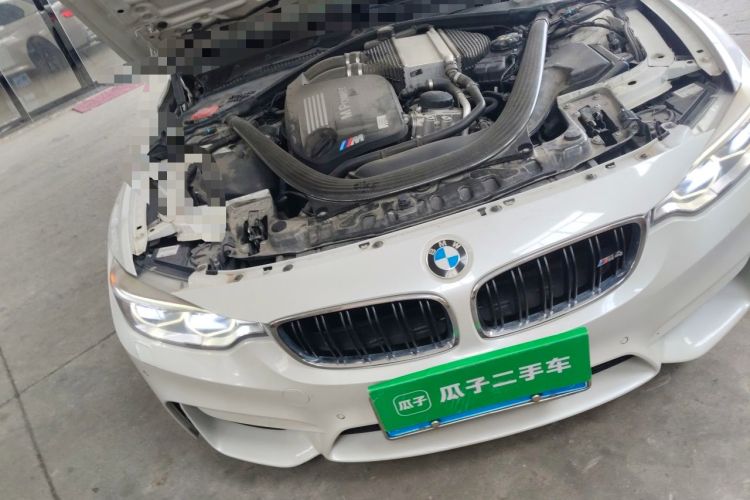 Used BMW M4 2014 M4 Convertible Coupé Engine Bay Right