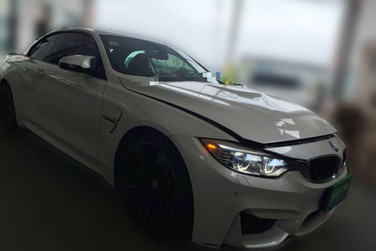 Used BMW M4 2014 M4 Convertible Coupé Front Right 45 Deg