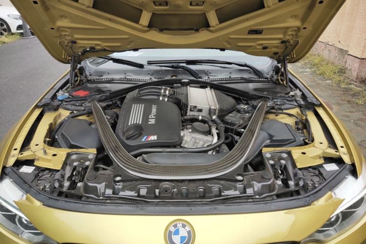 Used BMW M4 2014 M4 two-door coupe Engine Bay