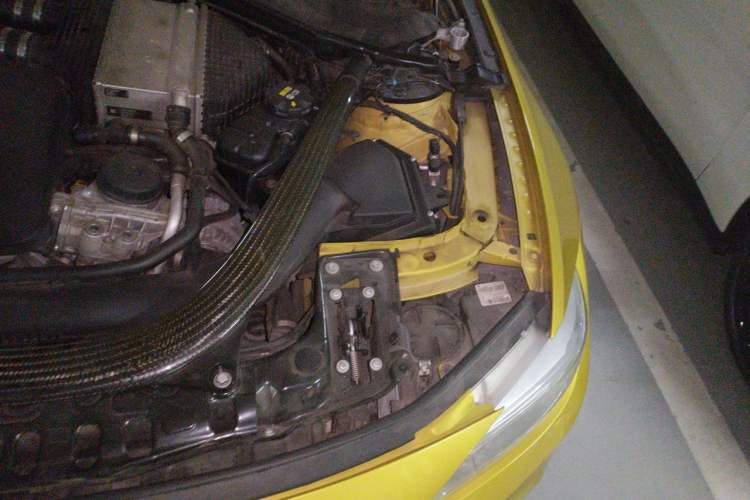 Used BMW M4 2014 M4 two-door coupe Engine Bay Left