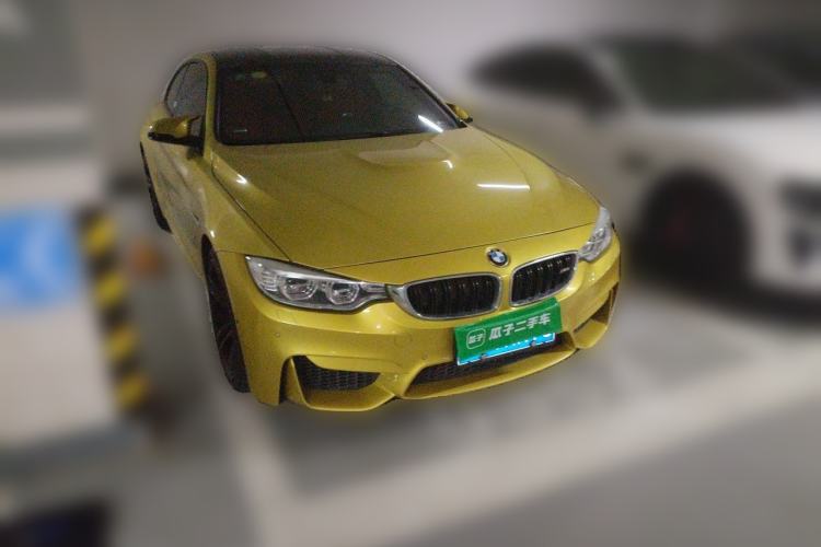 Used BMW M4 2014 M4 two-door coupe Front Right 45 Deg