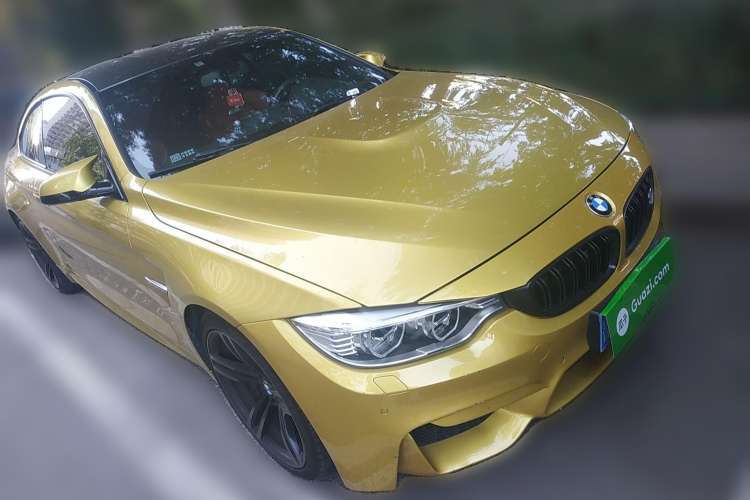 Used BMW M4 2014 M4 two-door coupe Front Right 45 Deg