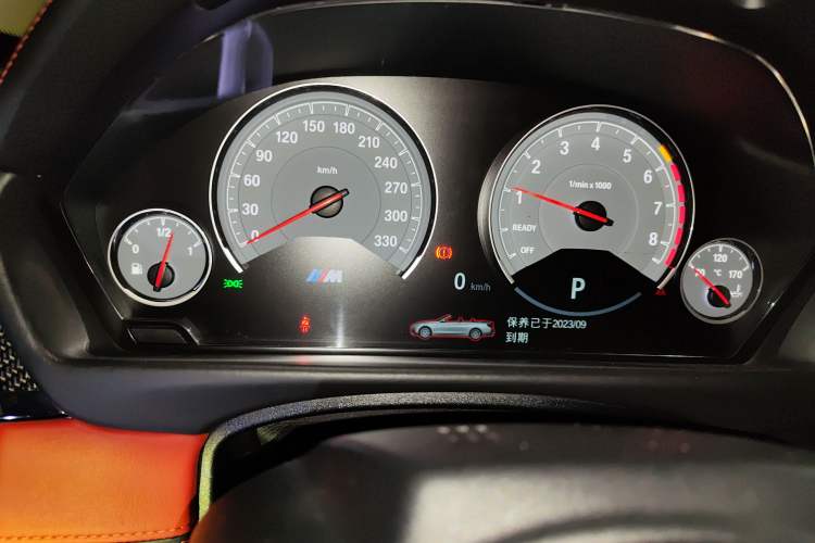 Used BMW M4 2014 M4 Convertible Coupé Instrument Cluster