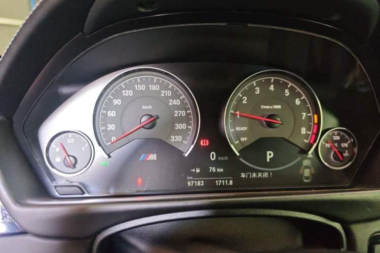 Used BMW M4 2014 M4 two-door coupe Instrument Cluster