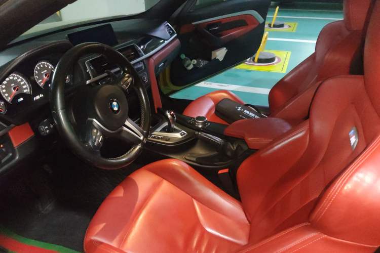 Used BMW M4 2014 M4 two-door coupe Left Front Seat