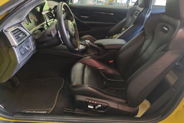 Used BMW M4 2014 M4 two-door coupe Left Front Seat