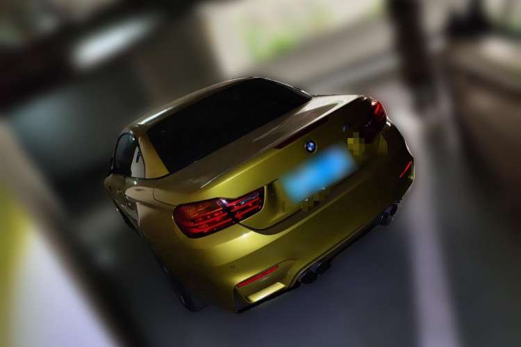 Used BMW M4 2014 M4 Convertible Coupé Rear Left 45 Deg