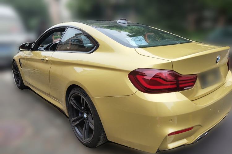Used BMW M4 2014 M4 two-door coupe Rear Left 45 Deg