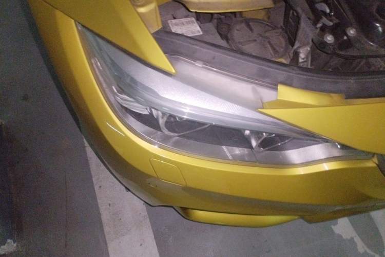 Used BMW M4 2014 M4 two-door coupe Right Front Headlight