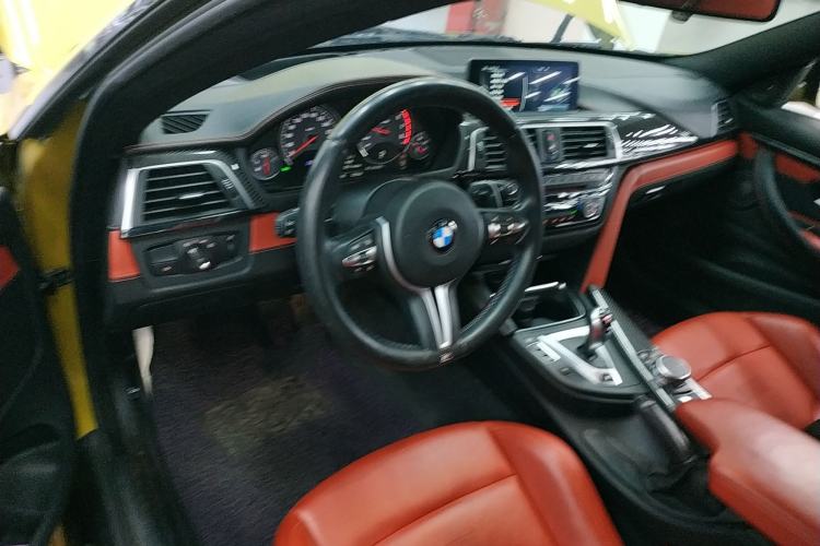 Used BMW M4 2014 M4 two-door coupe Steering Wheel
