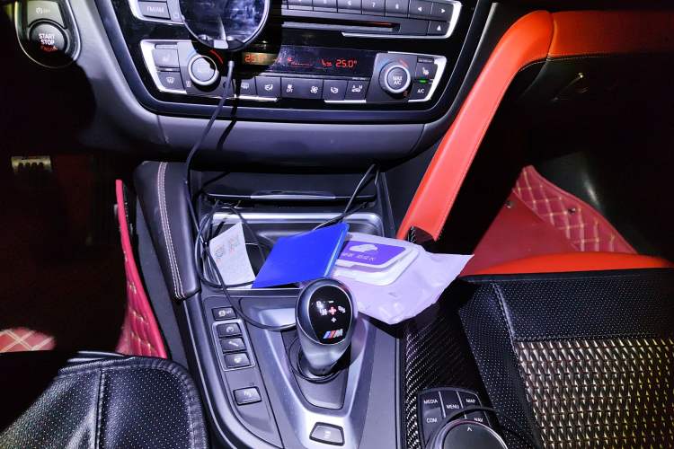 Used BMW M4 2014 M4 Convertible Coupé Vehicle Key