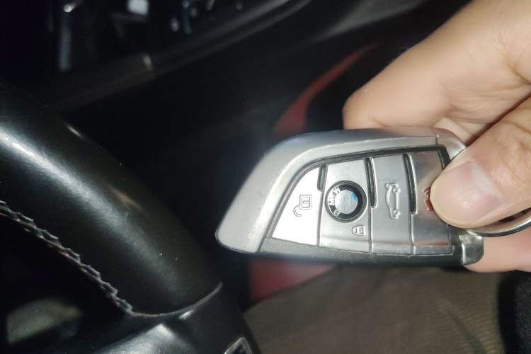 Used BMW M4 2014 M4 two-door coupe Vehicle Key