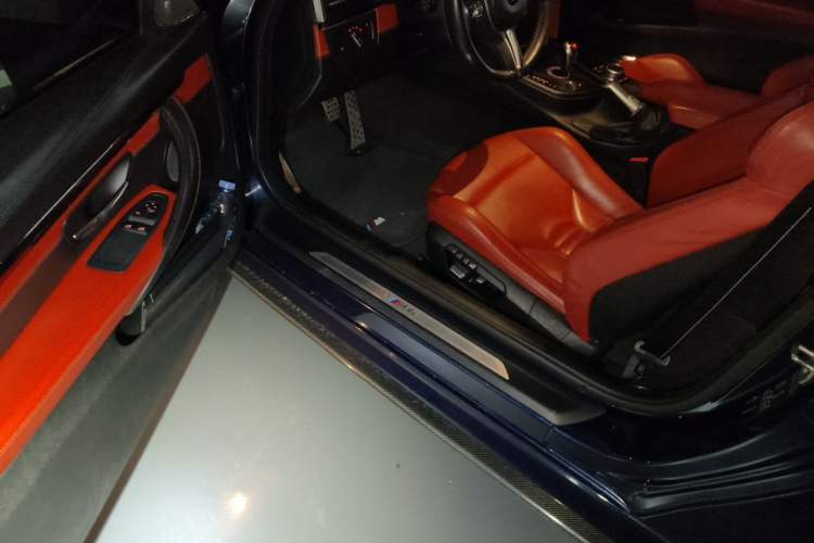 Used BMW M4 2016 M4 Coupe Racing Edition Limited Release Driver Seat