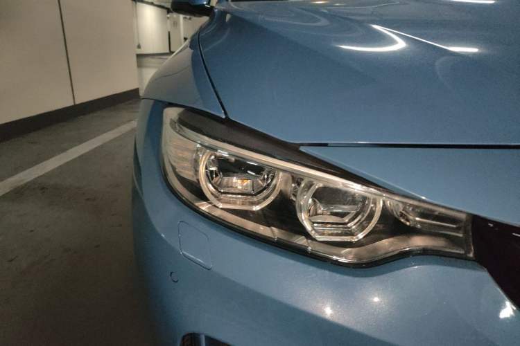 Used BMW M4 2016 M4 Convertible Coupe Racing Edition Limited Release Exterior 6