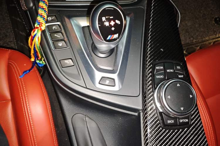 Used BMW M4 2016 M4 Coupe Racing Edition Limited Release Gear Lever