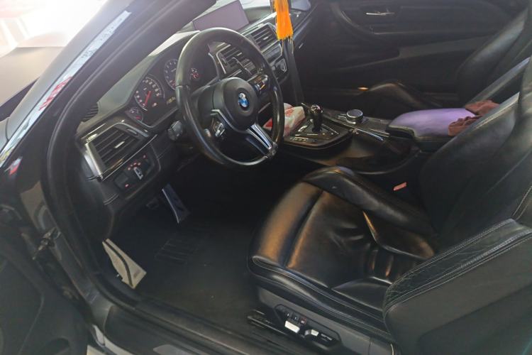Used BMW M4 2017 M4 Coupe Left Front Seat