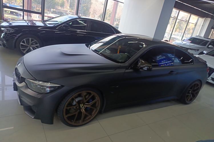 Used BMW M4 2017 M4 Coupe Left Side