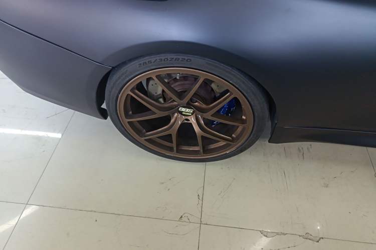 Used BMW M4 2017 M4 Coupe Right Rear Wheel Hub