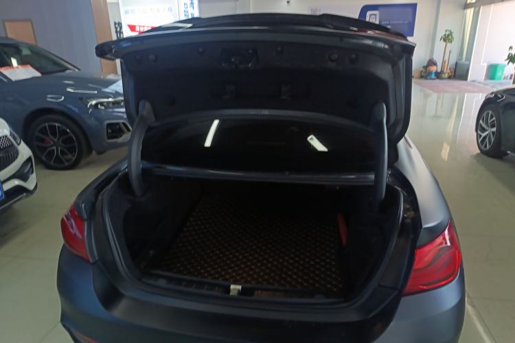 Used BMW M4 2017 M4 Coupe Trunk