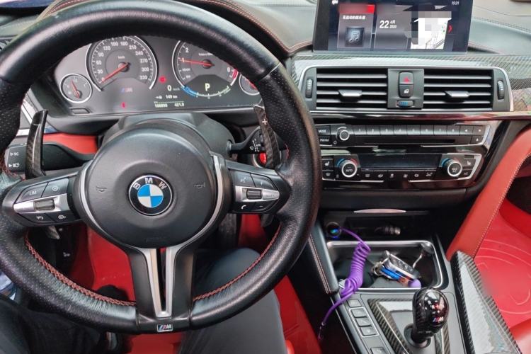 Used BMW M4 2017 M4 Convertible Sports Coupe Center Console