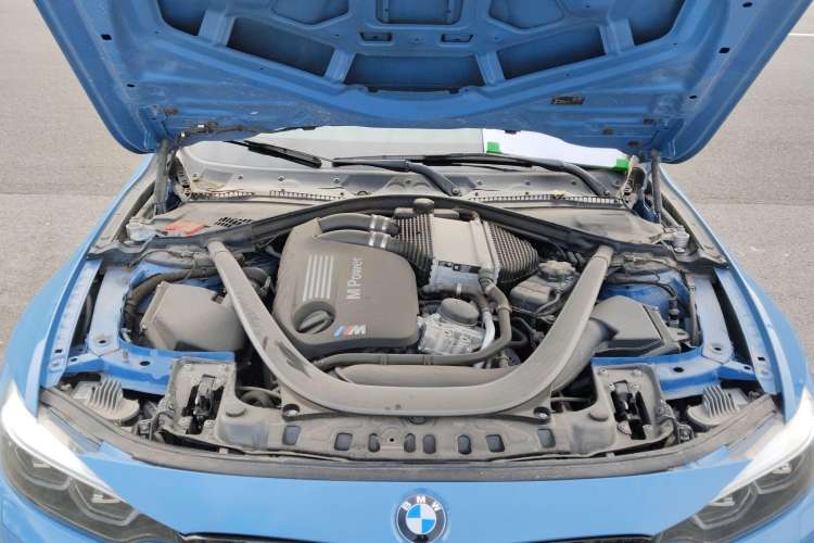 Used BMW M4 2017 M4 Convertible Coupe Fan Limited Edition Engine Bay