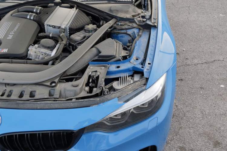 Used BMW M4 2017 M4 Convertible Coupe Fan Limited Edition Engine Bay Left